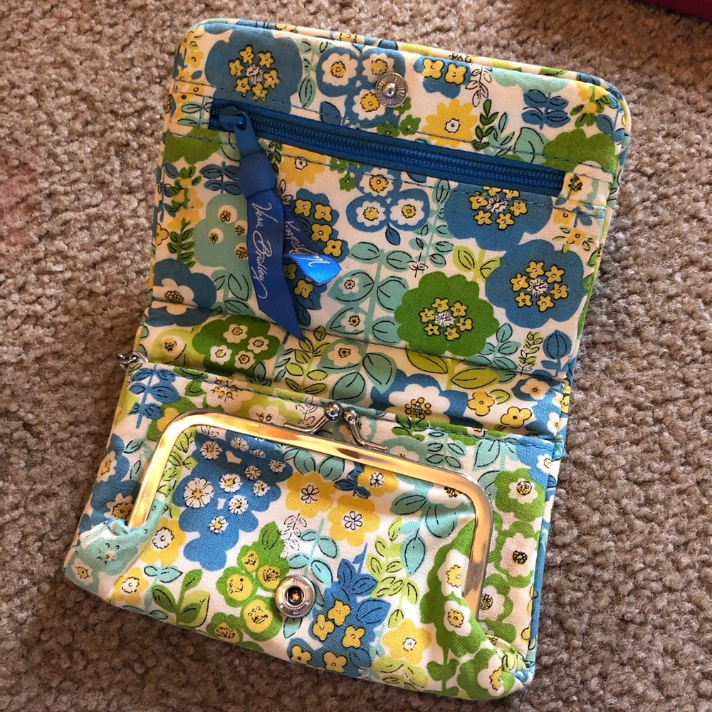 Wallet - Picture 3 of 3